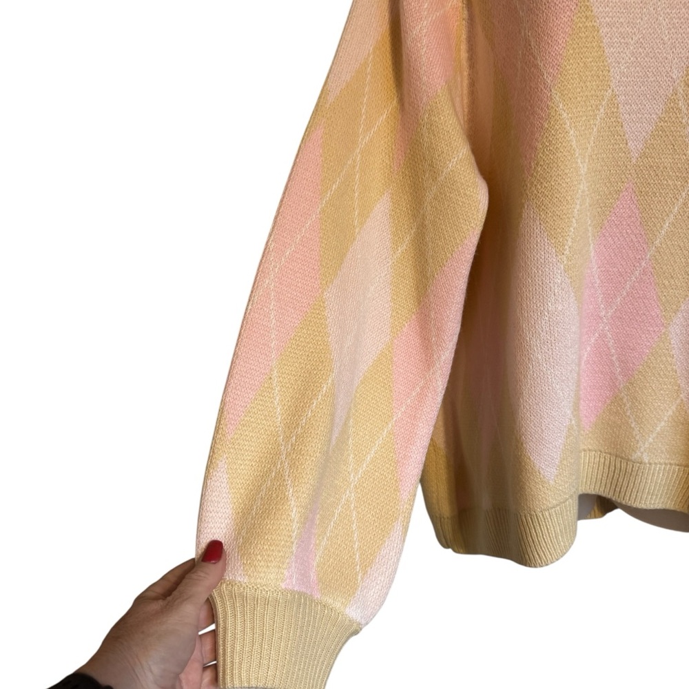 NWT  Retail: $70  SPRING Pastel Argyle Sweater  PLUS: 2X    CL-56 - Picture 3 of 9